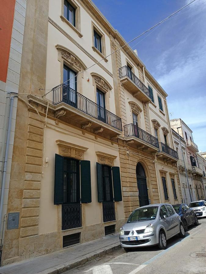Designer Apartment Lecce Ngoại thất bức ảnh